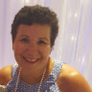 Meet your Posher, Elise